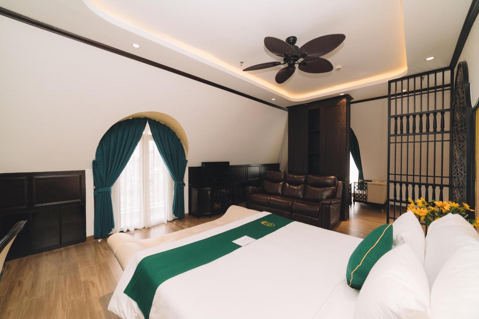 Goldient Boutique Hotel Da Lat Exterior photo