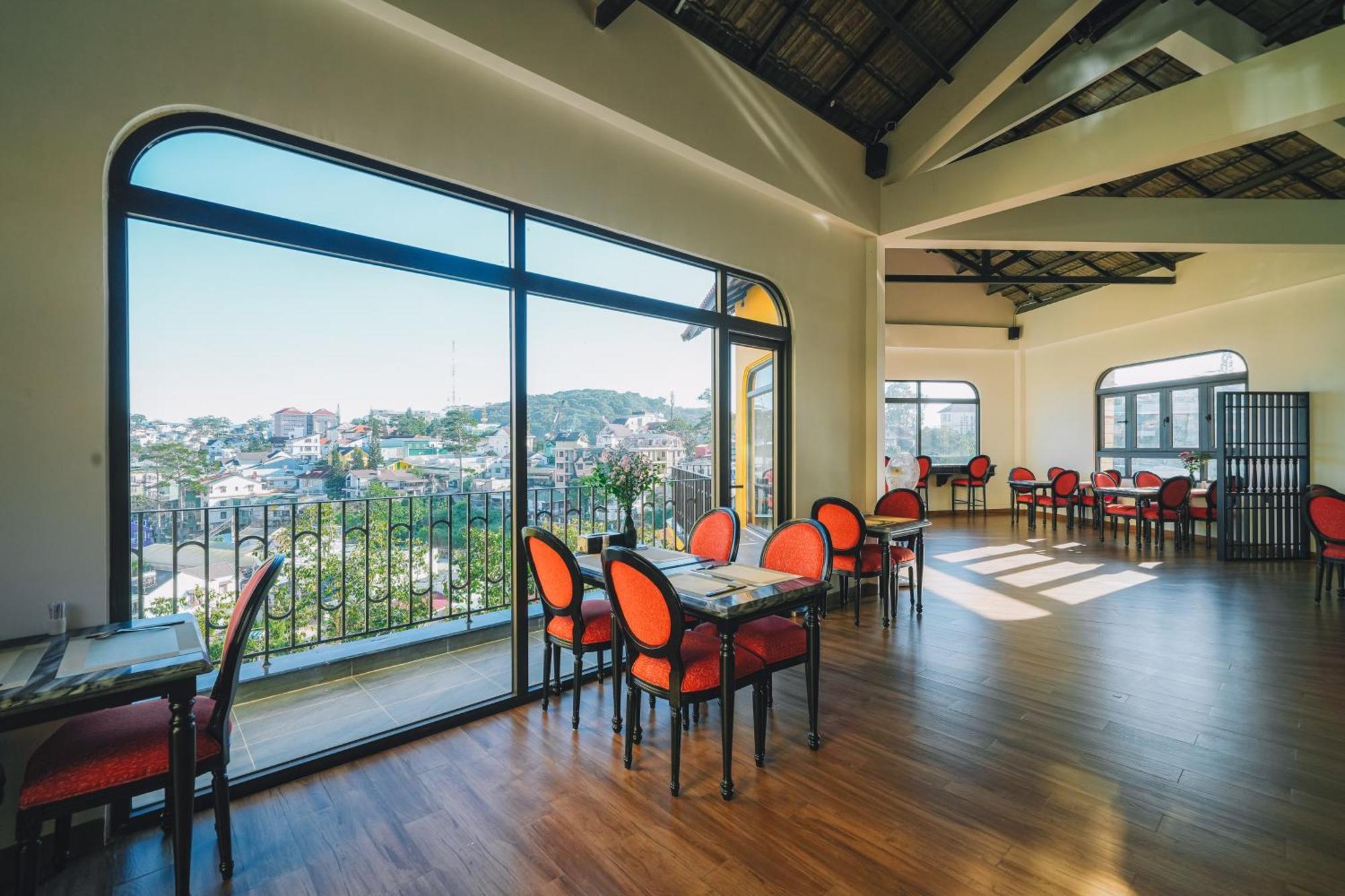 Goldient Boutique Hotel Da Lat Exterior photo